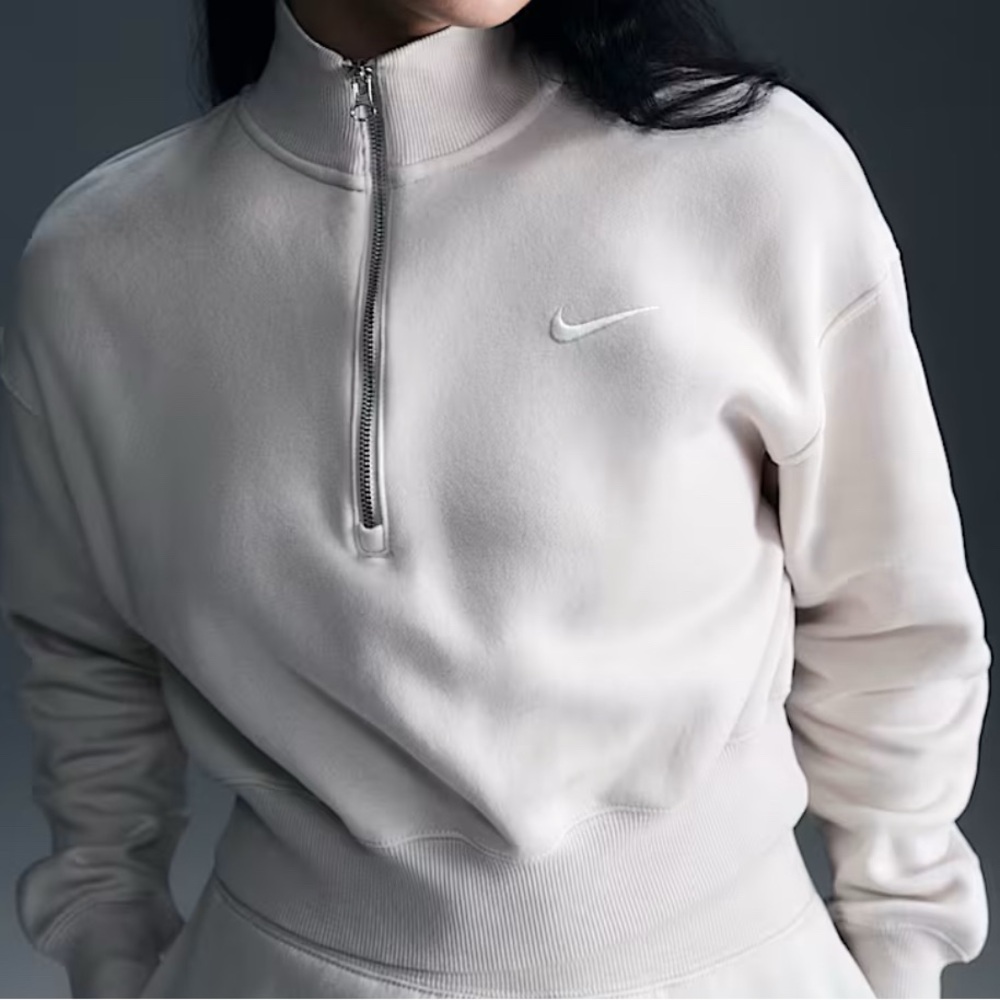 Nike Women's Off-White Half-Zip Sweatshirt